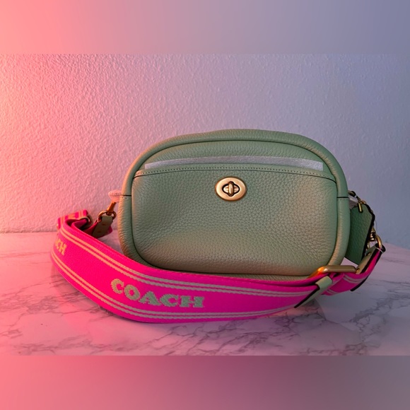 Coach Bags Coach Camera Bag Pistachio Green Poshmark